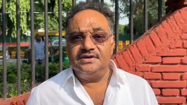 SAMIK BHATTACHARYA